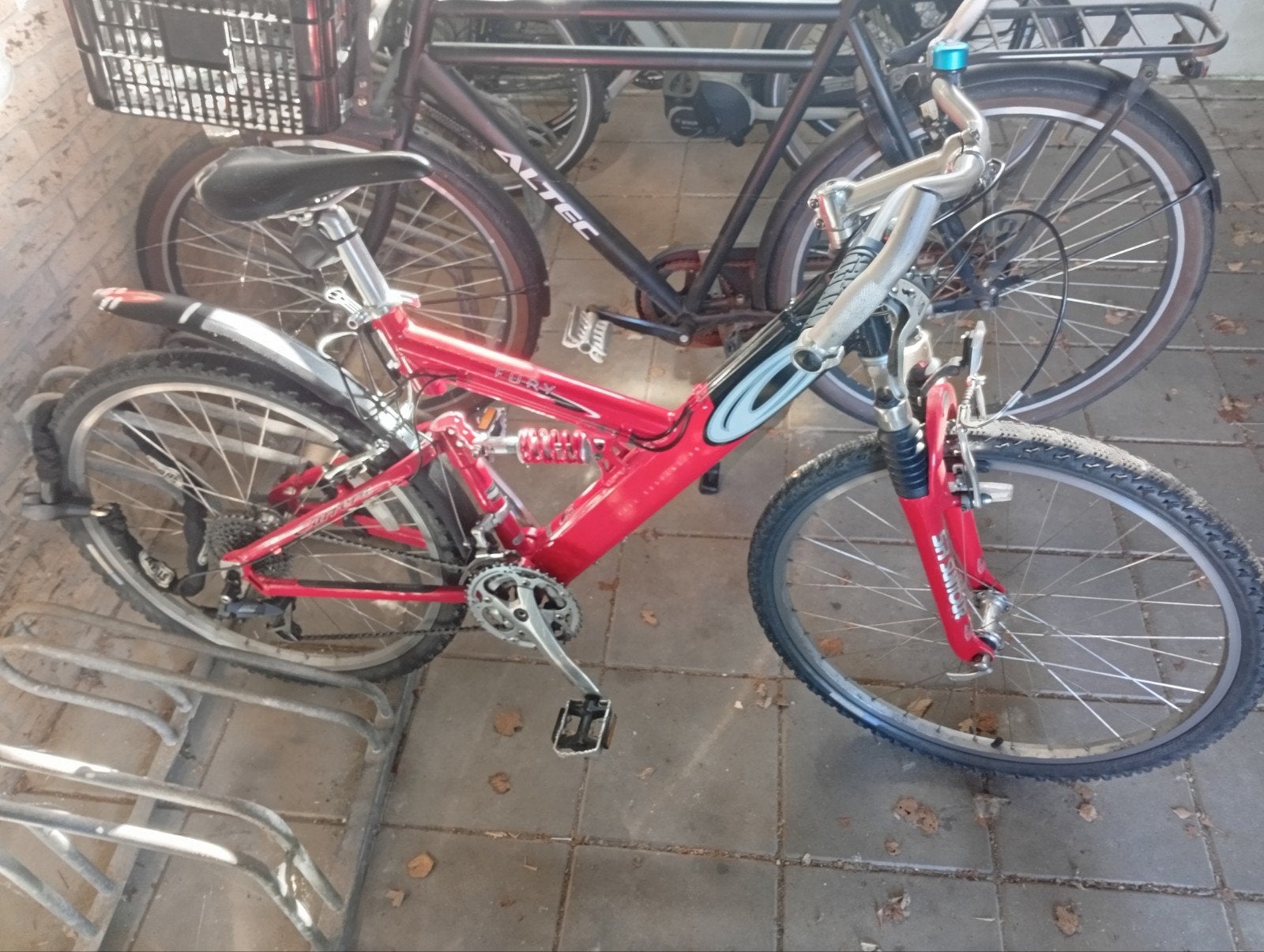 mooie stoere 26 inch "mountainbike", Fietsen en Brommers, 26 inch of meer, Gebruikt, Velgrem, Versnellingen