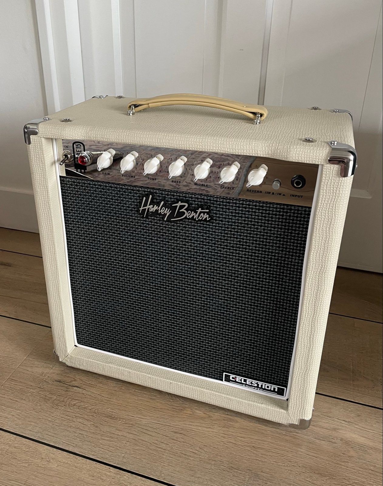 Harley Benton Tube15 gitaarversterker - Zo goed als nieuw, Ophalen, Zo goed als nieuw, Gitaar, Minder dan 50 watt