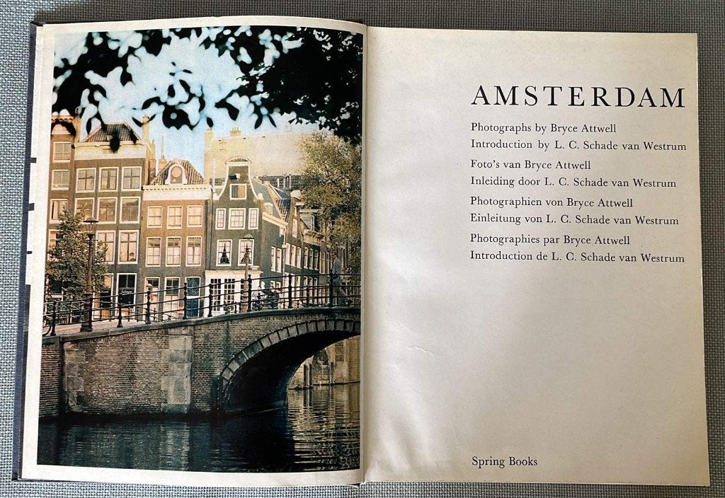 Fotoboek Amsterdam, Fotografie algemeen, Ophalen of Verzenden, Zo goed als nieuw, Bryce Attwell