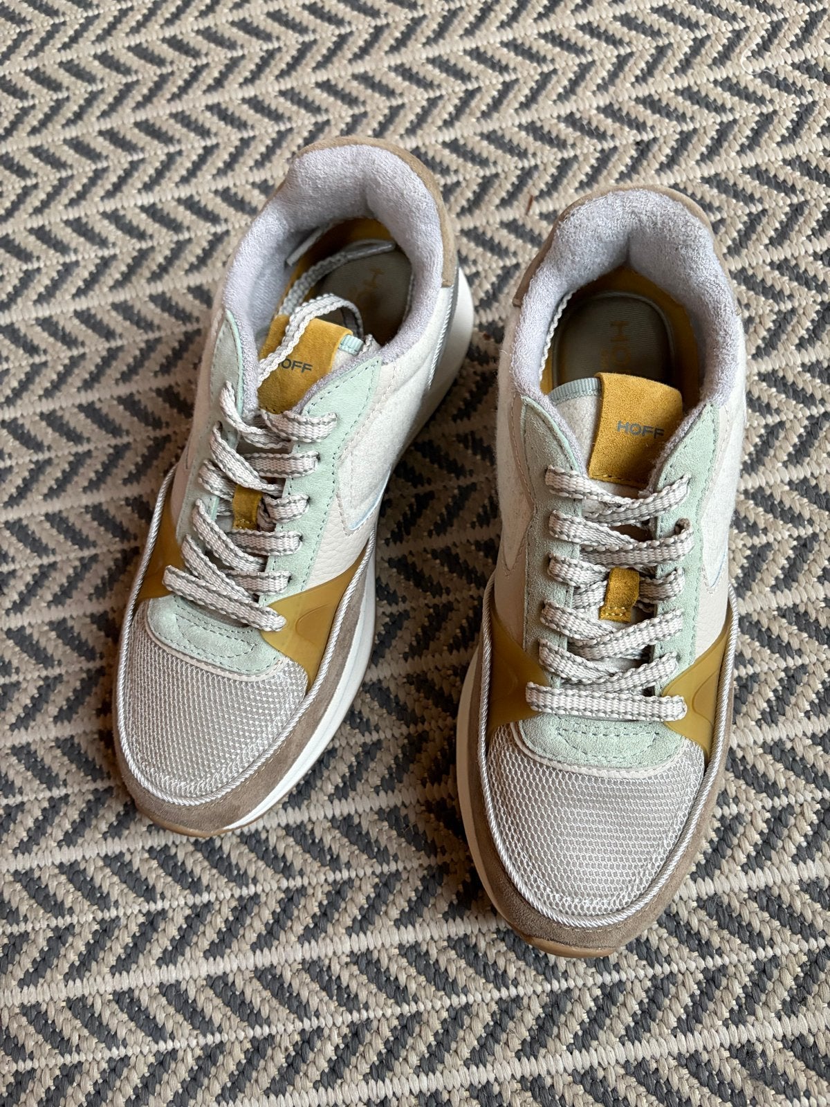 HOFF Gracia sneakers maat 37, Kleding | Dames, Schoenen, Nieuw, Sneakers of Gympen, Beige, Ophalen of Verzenden