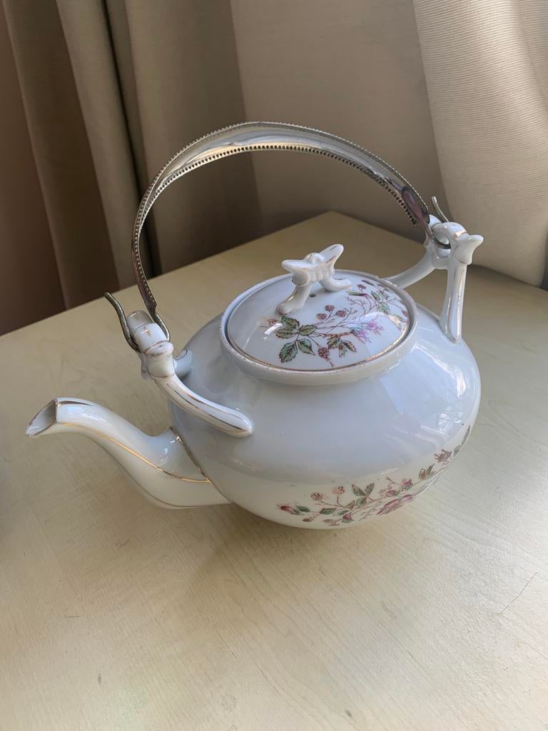 Antieke chocolade pot / kan, Ophalen