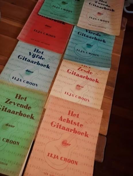 gitaar lesboeken--Gitaarboek Ilja Croon deel 1 tm 8-compleet, Muziek en Instrumenten, Bladmuziek, Overige genres, Les of Cursus