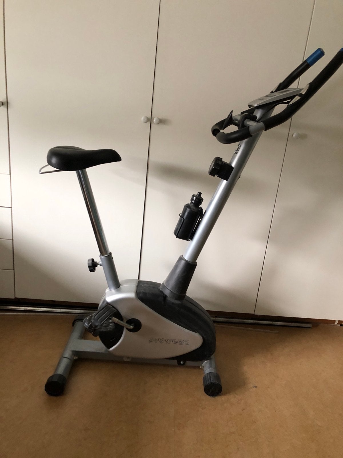 Hometrainer Rambler Fitness - Zo goed als nieuw, Ophalen, Gebruikt, Metaal, Benen