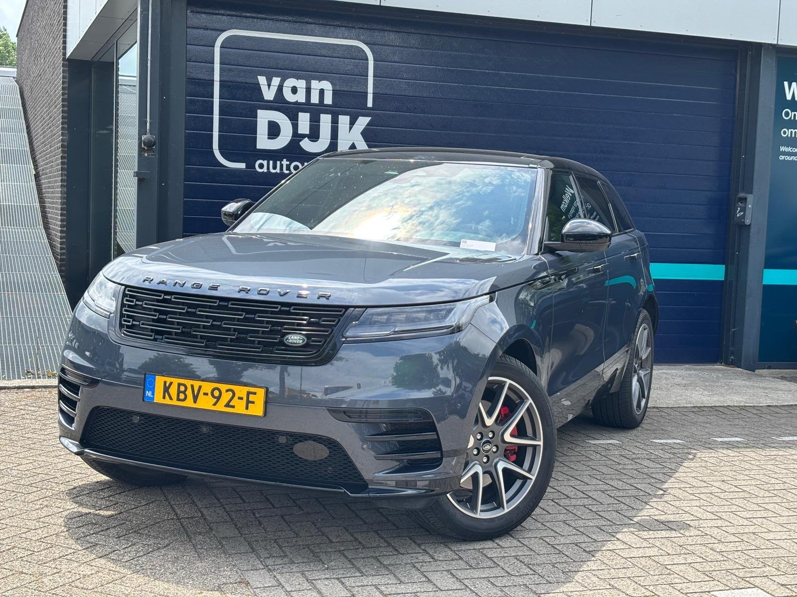 Land Rover Range Rover Velar 2.0 P400e R-Dynamic Panoramadak, Automaat, 12 maanden, 404 pk, Gebruikt