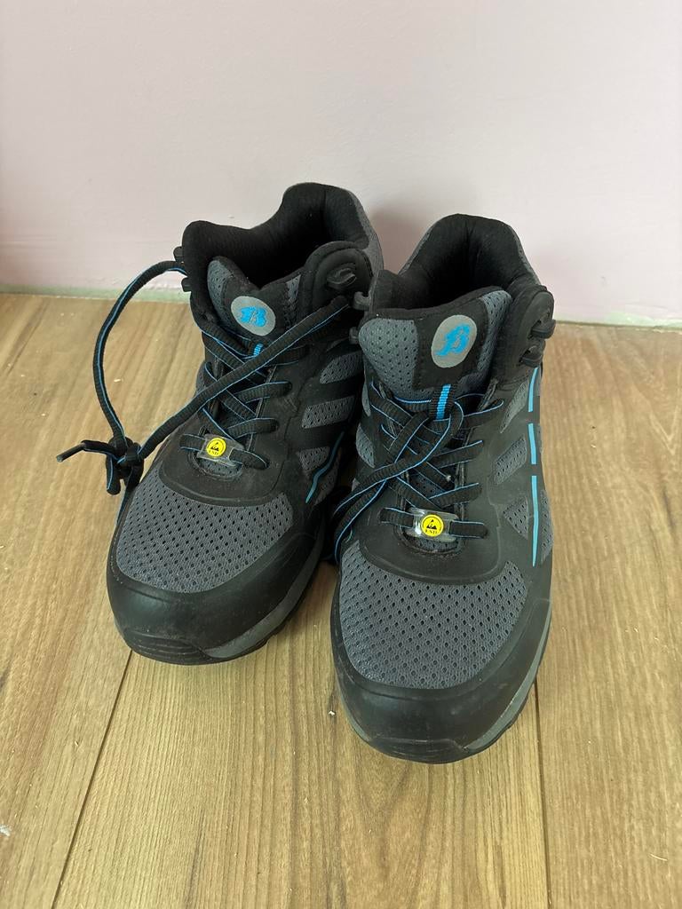 Bouwschoenen Vibram Maat 37, Ophalen of Verzenden, Zo goed als nieuw