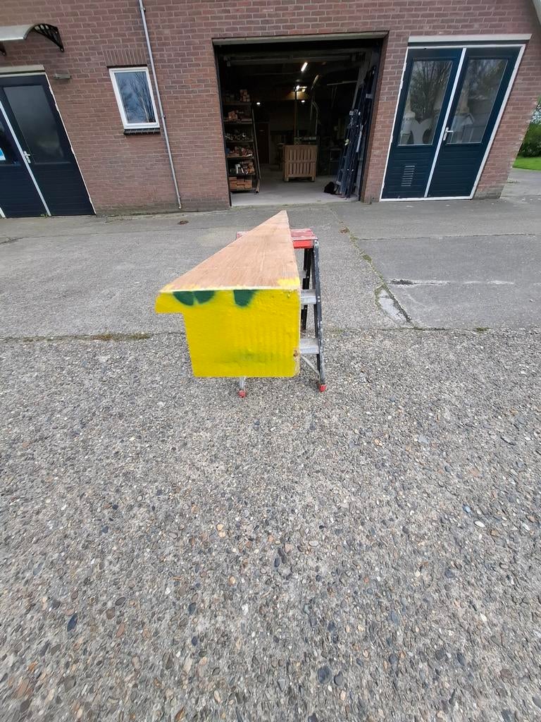 Nieuwe gevingerlaste Meranti raamregel 80x56mm, 5,90m lang, Doe-het-zelf en Verbouw, Hout en Planken, Ophalen, Nieuw, Balk, Overige houtsoorten