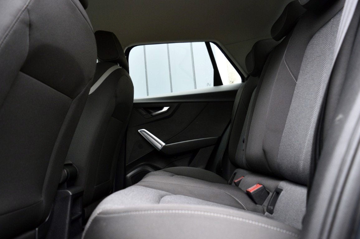 Audi Q2 30 TFSI Sport Pro Line Rijklaarprijs-Garantie Naviga, Auto's, Voorwielaandrijving, Stof, Gebruikt, 1200 kg