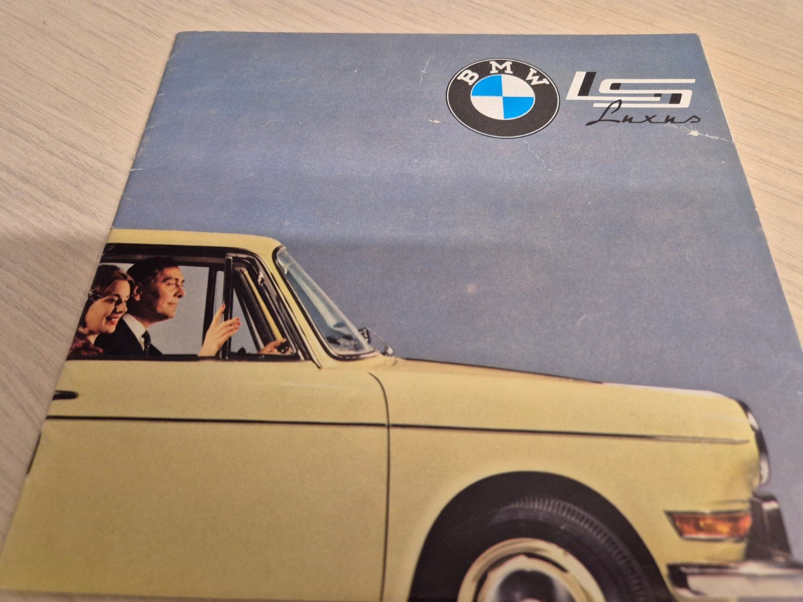 Jaren 60 Nederlands BMW 700 LS Luxus folder mooie uitgave, Ophalen of Verzenden, Zo goed als nieuw, BMW