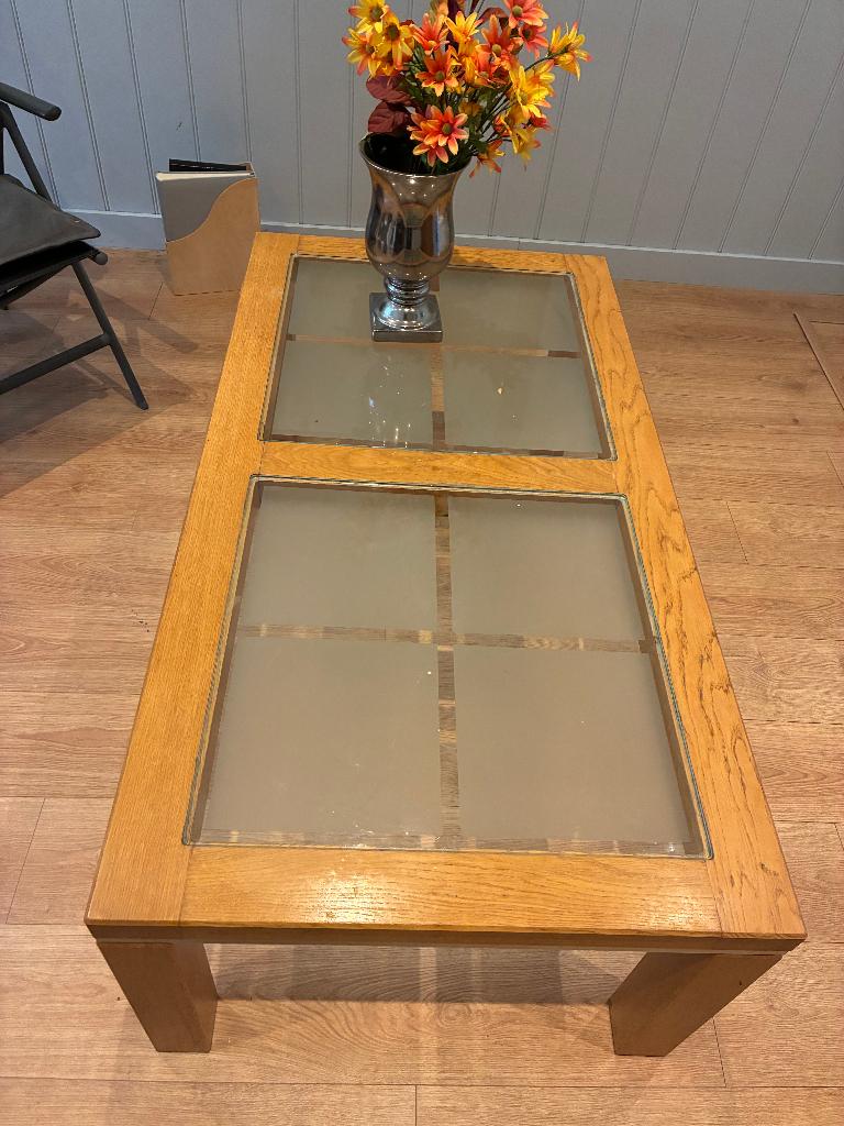 Mooie salontafel van eikenhout, Ophalen, Glas, Zo goed als nieuw, Modern