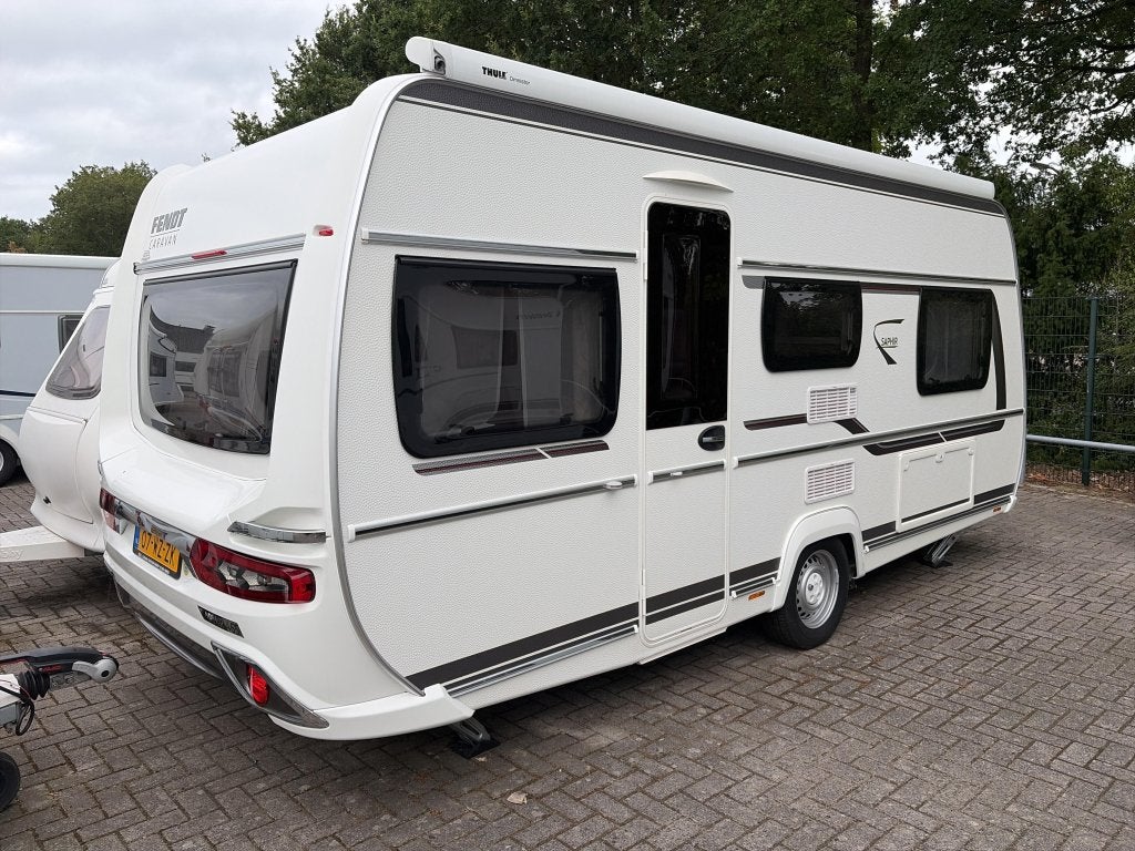 Fendt Saphir 465 TG Mover/Thule luifel, Caravans en Kamperen, Standaardzit, Bedrijf, Fendt, 5 tot 6 meter