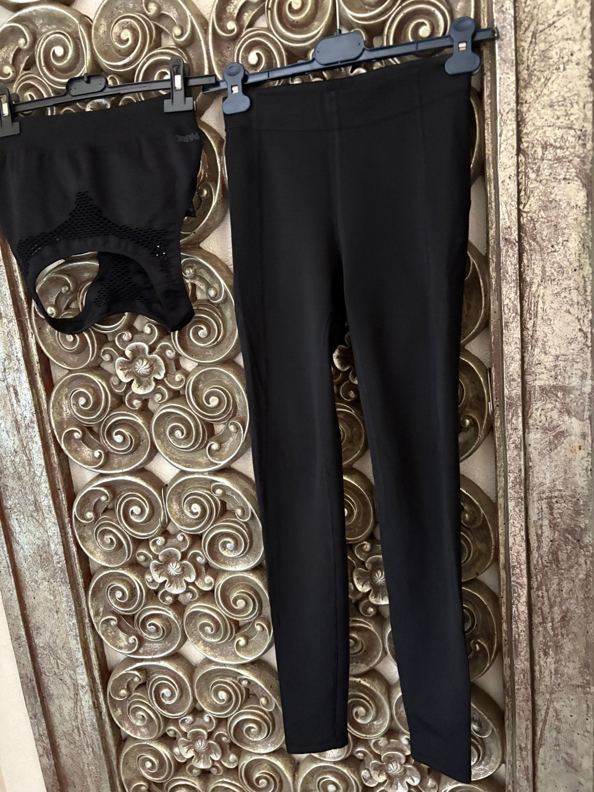 Ivy Park sportset (legging en sport-bh) - Maat XS, Kleding | Dames, Zwart, Ophalen of Verzenden, Maat 34 (XS) of kleiner, Fitness of Aerobics