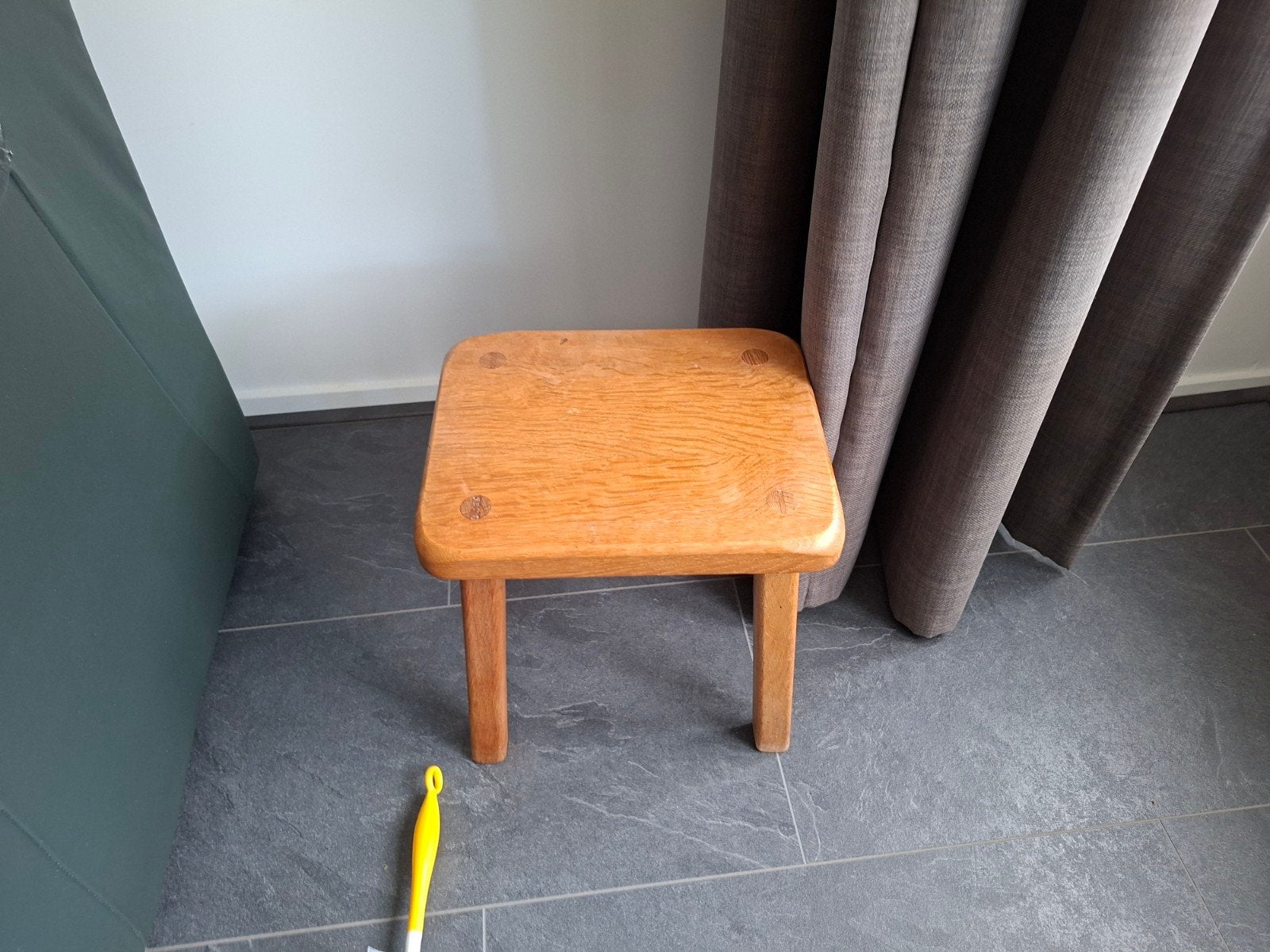 gratis op te halen, verschillende tafels, bankstel enz, Ophalen of Verzenden, Gebruikt, Hout