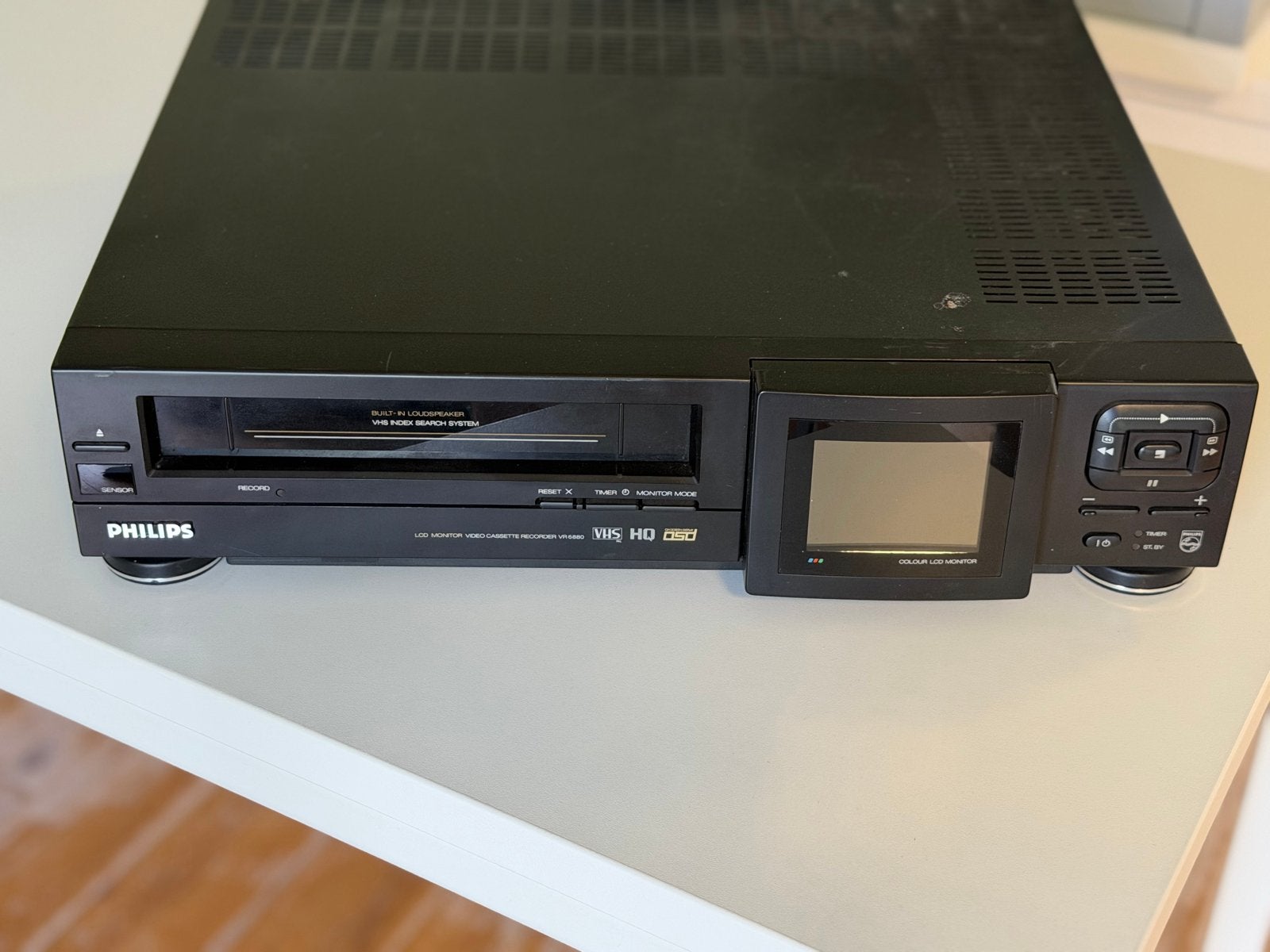 Philips VR6880 VHS-speler met LCD scherm - Zeldzaam verzamel, Ophalen, Gebruikt, VHS-speler of -recorder