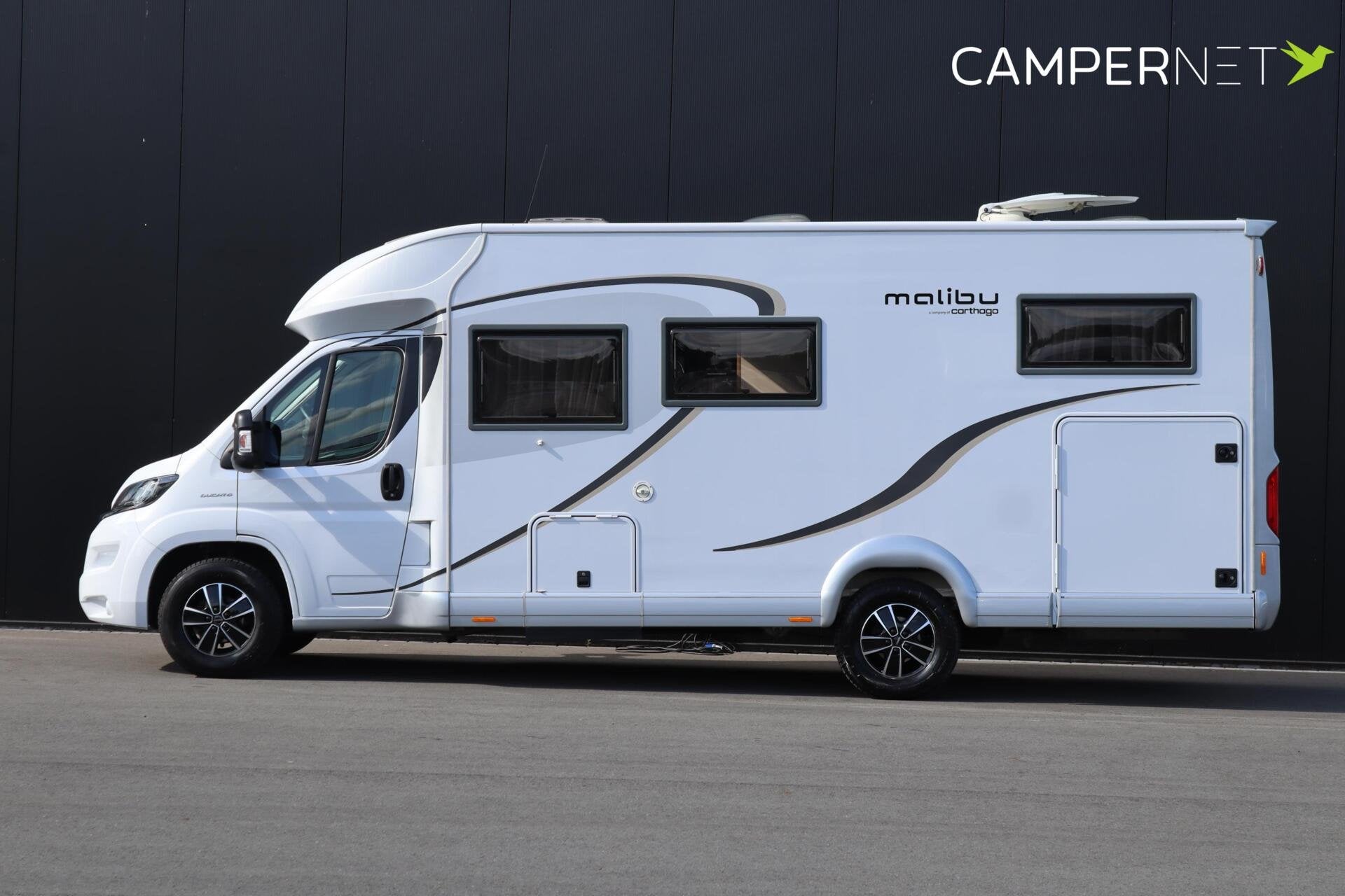 Carthago Malibu T460 2.3 Multijet 150pk | Lengtebedden | Dub, Caravans en Kamperen, Tot en met 2, 7 tot 8 meter, Bedrijf, Half-integraal