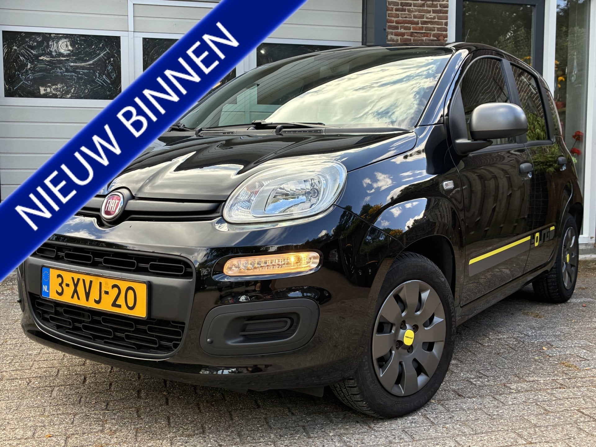 Fiat Panda 0.9 TwinAir Young '14 Airco 40 Dkm Als Nieuw!, Voorwielaandrijving, Stof, Gebruikt, Panda