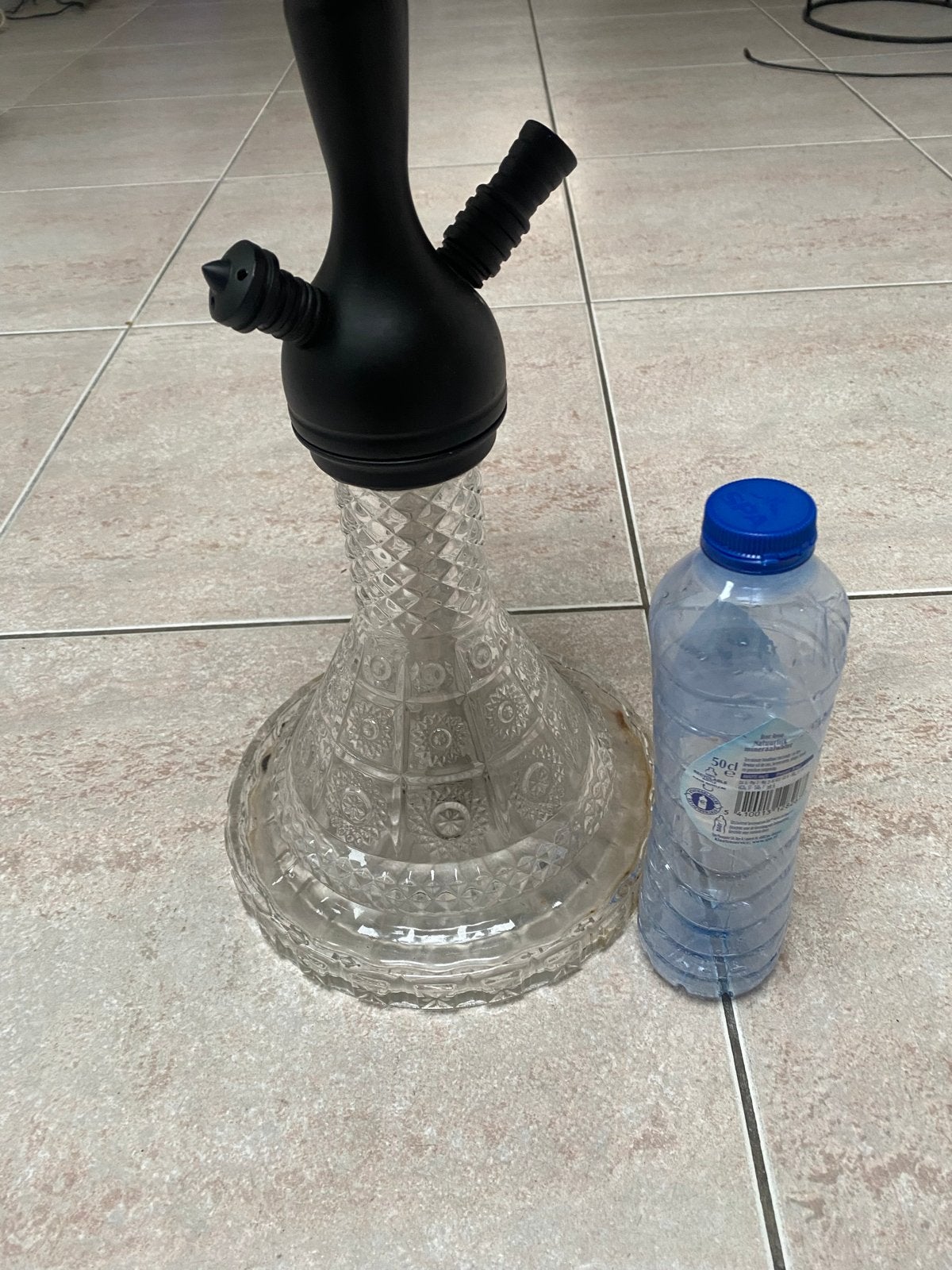 Waterpijp met glazen vaas en zwarte schacht, Ophalen of Verzenden, Gebruikt, (Water)pijp