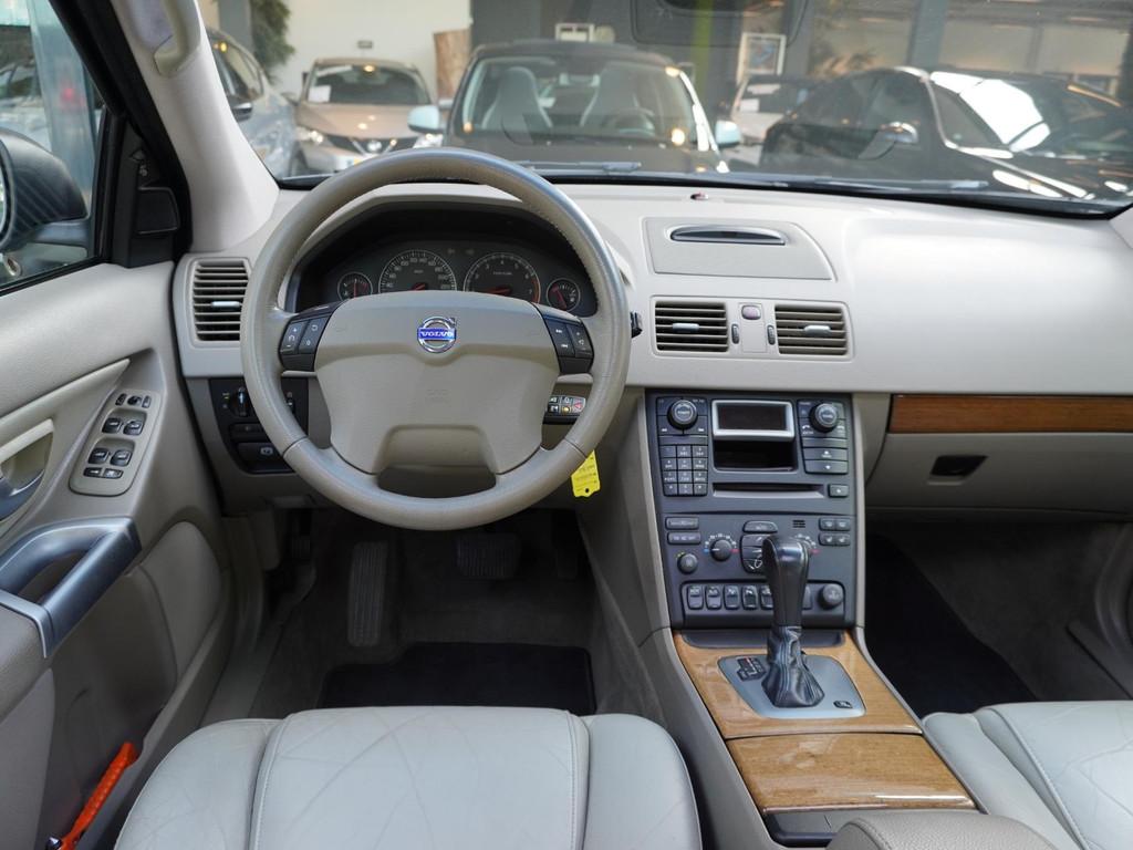 Volvo XC90 4.4 V8 315 Executive 7p AUTOMAAT / TREKHAAK / PAN, Auto's, Volvo, Euro 5, Gebruikt, 8 cilinders, Automatische klimaatregeling