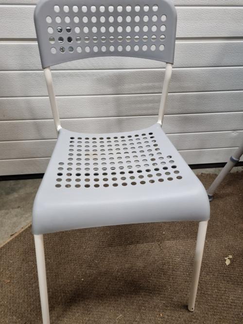 Douche stoel adde grijs wit, Ophalen of Verzenden, 'T Olde Gre-j, Info@toldegrej.nl, Endepoelstraat 20f Didam