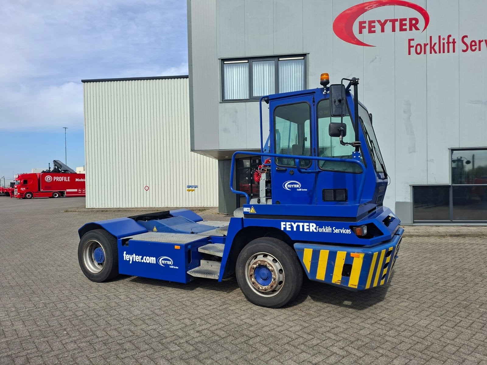 Terberg YT 222 4x2 aangedreven terminal trekker (bj 2018), Zakelijke goederen, Diesel, Overige typen, Terberg