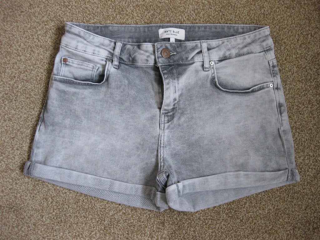 Korte broek jeans short grijs L Anti Blue, Anti Blue, Ophalen of Verzenden, Zo goed als nieuw, W30 - W32 (confectie 38/40)