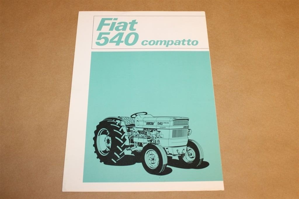 Zeldzame brochure - Fiat 540 Compatto tractor- 1975, Boeken, Ophalen of Verzenden, Zo goed als nieuw, Tractor en Landbouw