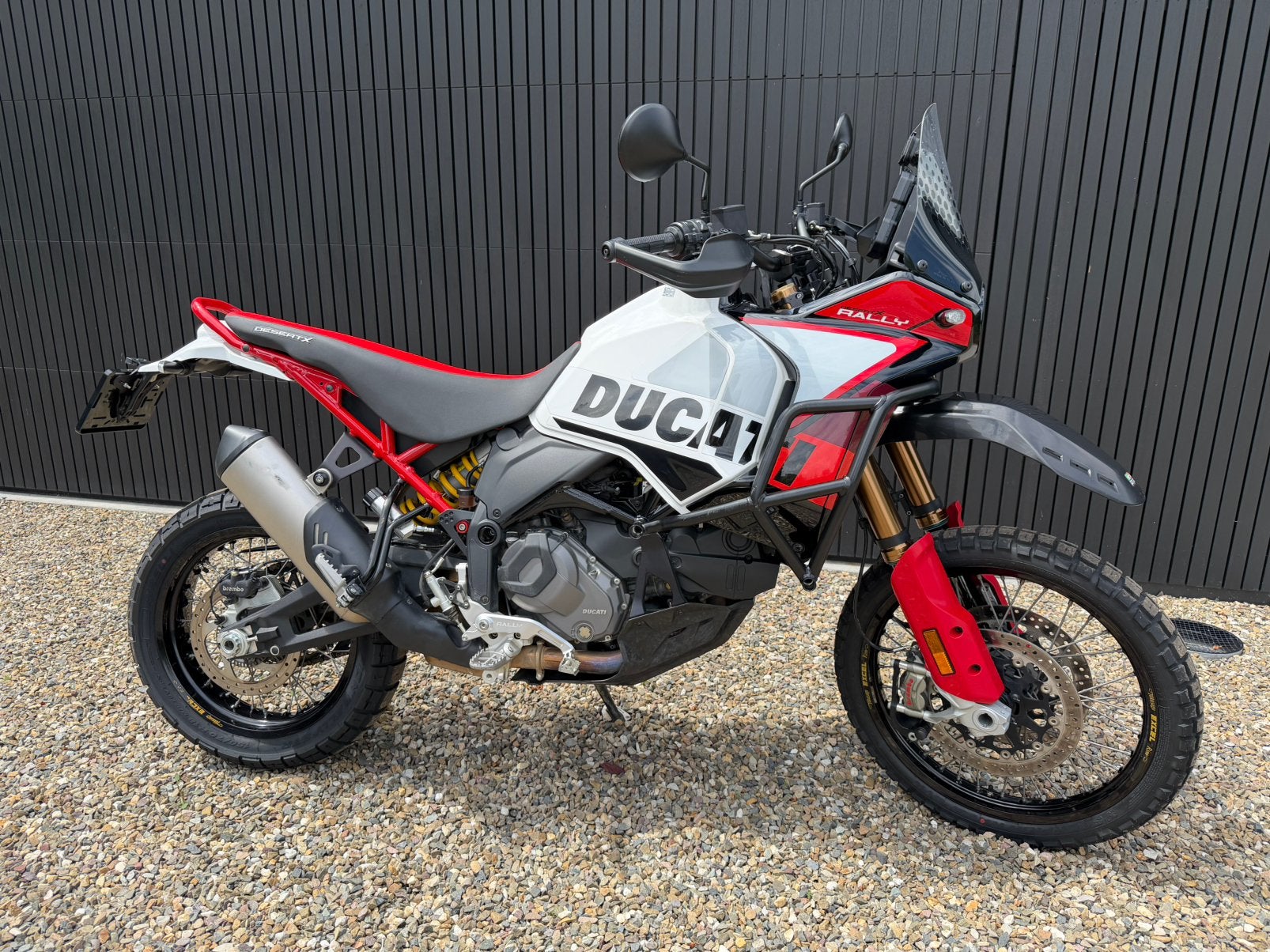 Ducati DesertX Rally, Particulier, Toermotor, Quickshifter