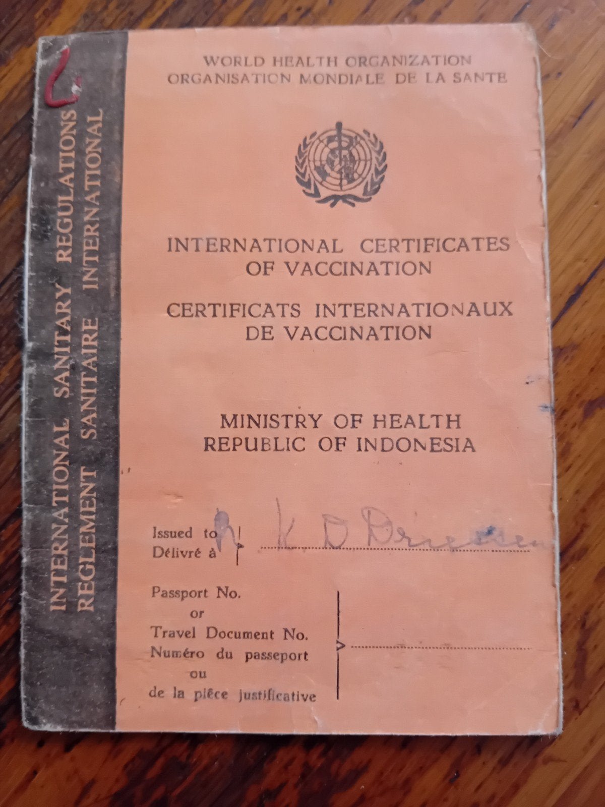 internationaal vaccinatie boekje indonesie, Ophalen of Verzenden, Landmacht, Boek of Tijdschrift