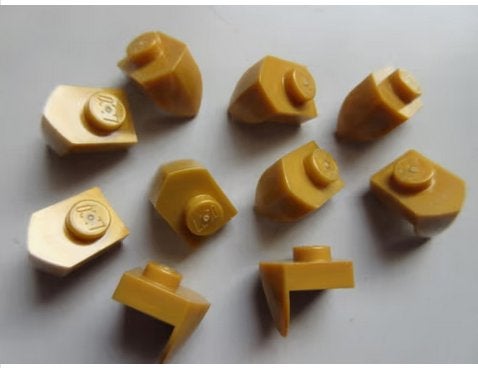 nr. 5851, 10 goudkleurige tanden, plaatje 1x1., Ophalen of Verzenden, Zo goed als nieuw, Complete set, Lego