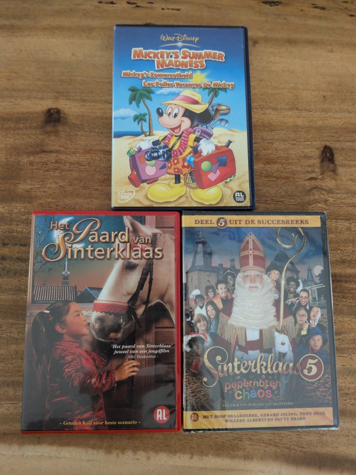 Kinder Dvd's (Mickey Mouse en Sinterklaas), Alle leeftijden, Ophalen, Zo goed als nieuw, Film