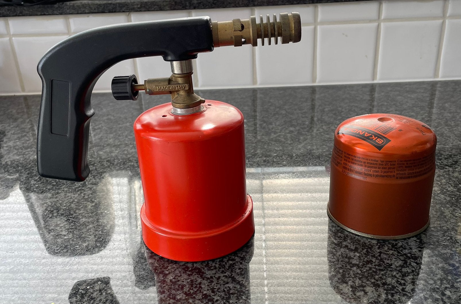 Gasbrander voor hobby en soldeerwerk, met extra gastankje, Terugslagbeveiliging (TTB), Ophalen of Verzenden, Zo goed als nieuw