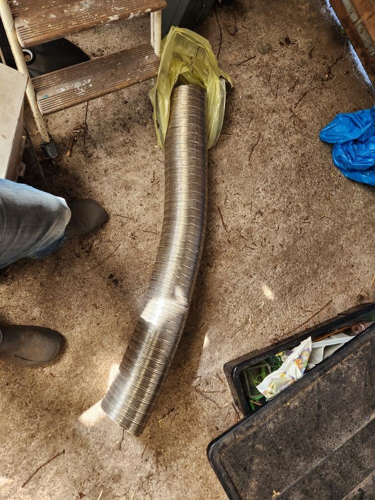 Dubbelwandige flexibele kachelpijp 110cm, Gebruikt, Houtkachel, Ophalen of Verzenden, Inbouw