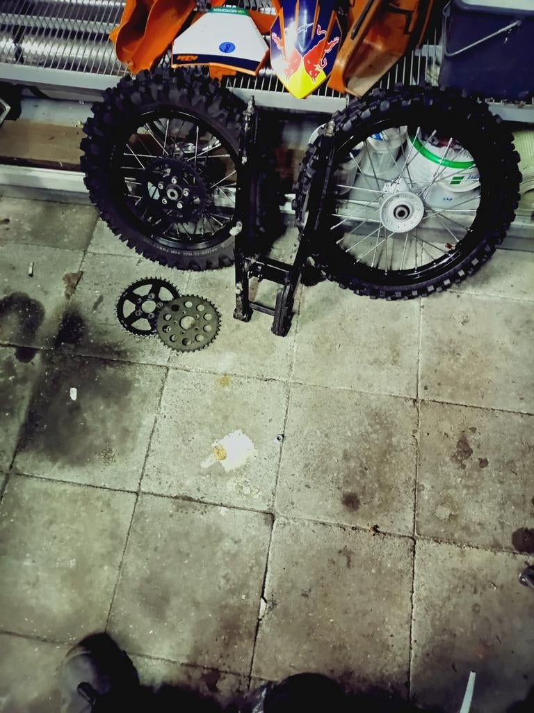 Grote wielen ktm sx 50, Motoren, Ophalen of Verzenden
