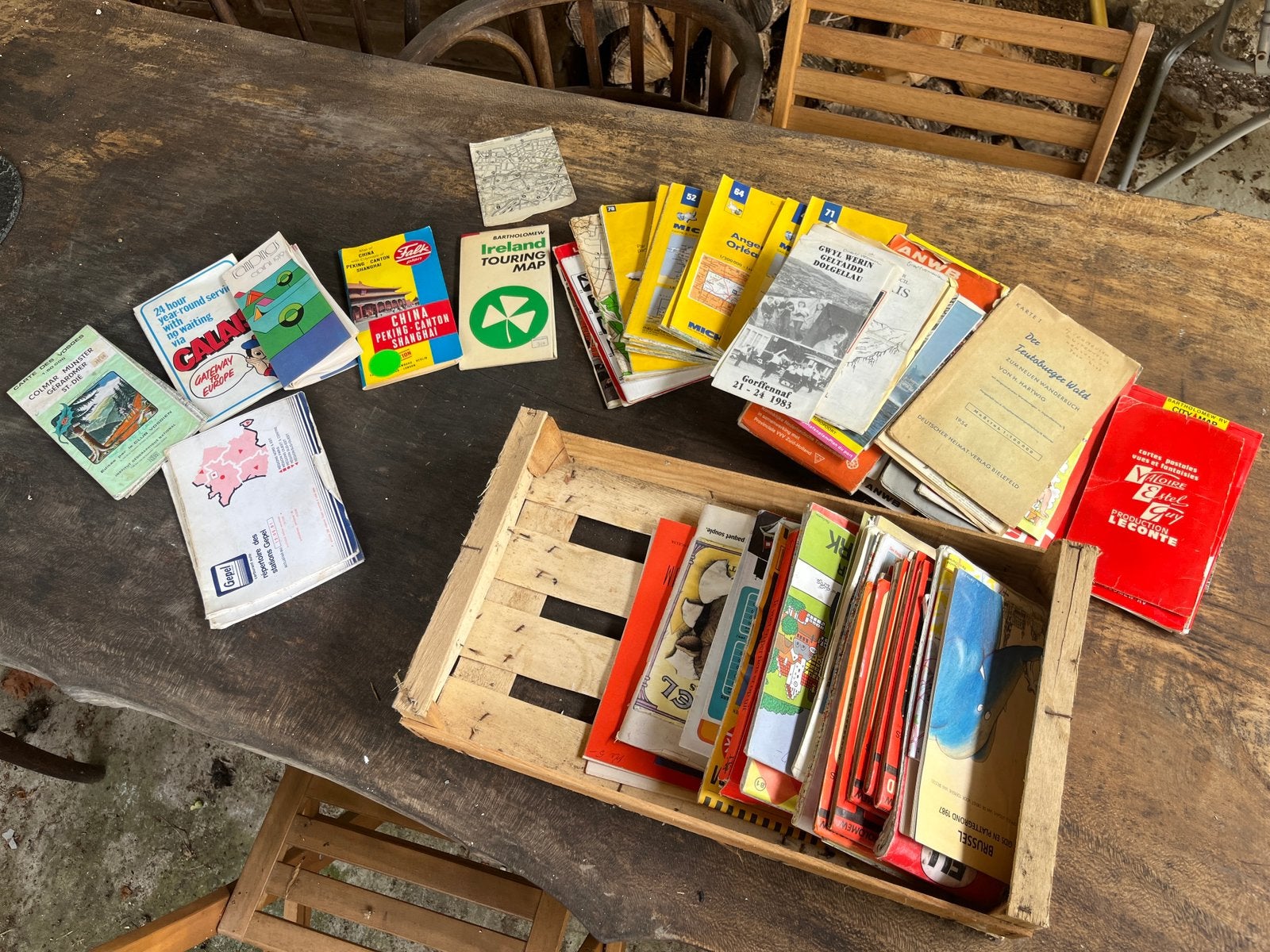 Landkaarten divers, Europa ea. Partij uit oude doos…, Boeken, Atlassen en Landkaarten, Gelezen, Overige gebieden, Ophalen of Verzenden