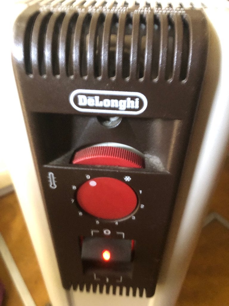 DeLonghi verwarming, Ophalen, 30 tot 80 cm, Gebruikt, Radiator