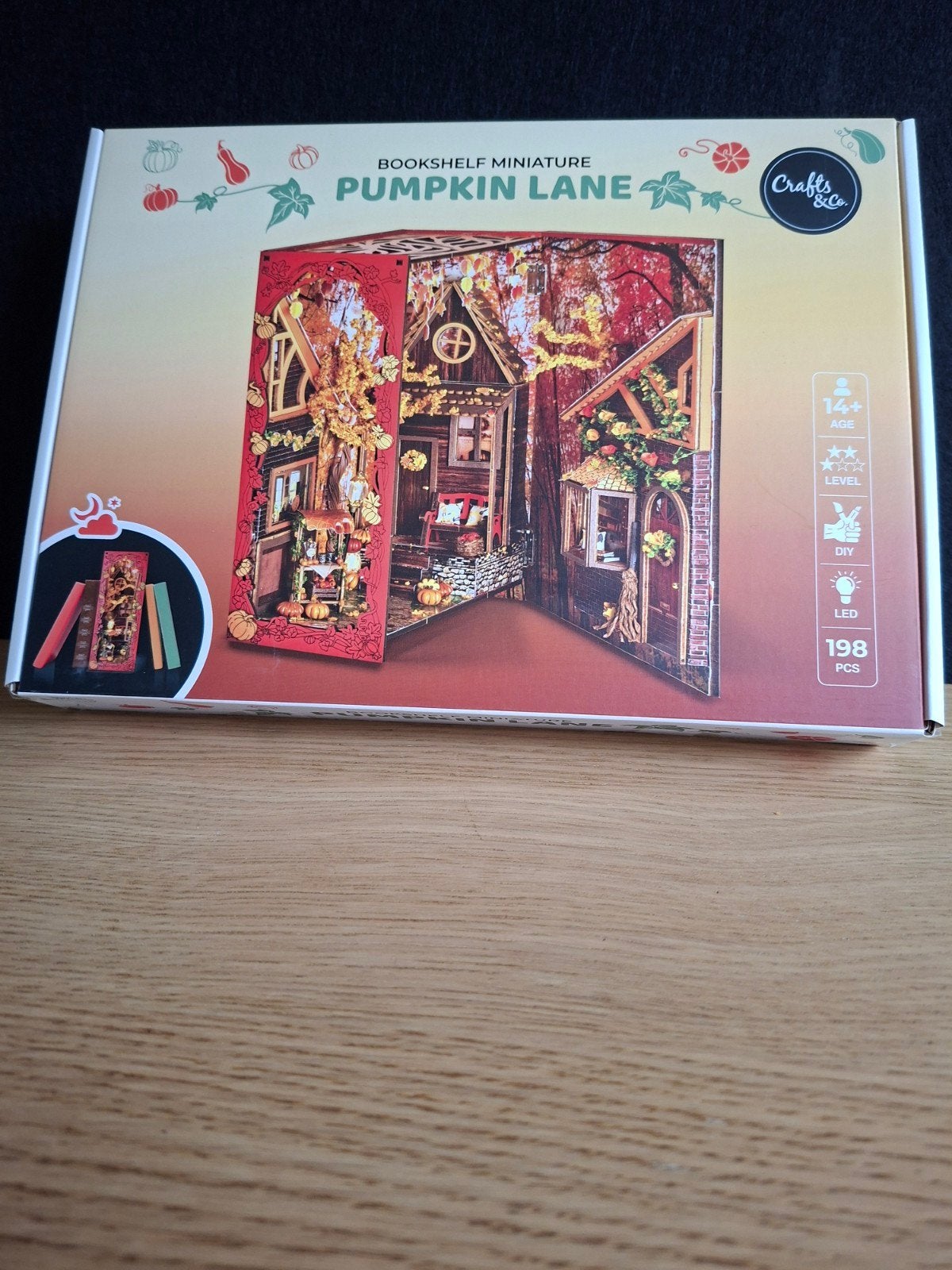 DIY Boekenplank Miniatuur - Pumpkin Lane, Overige thema's, Nieuw, Meerkleurig, Educatief