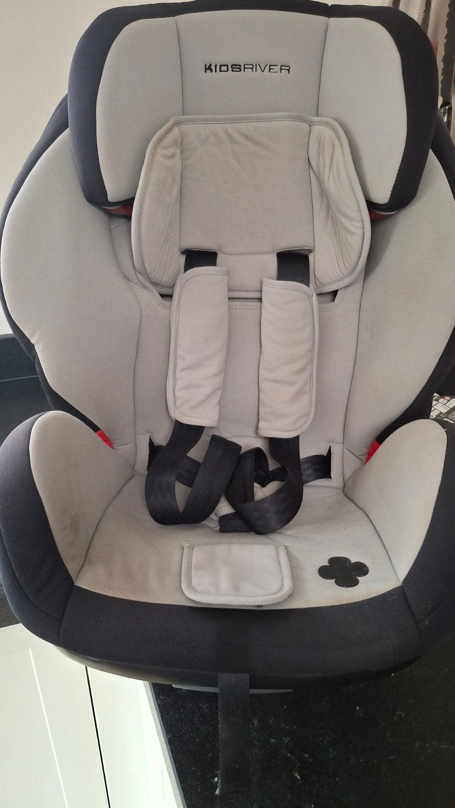 Kidsriver autostoel - kort gebruikt, hoes wasbaar, Autogordel of Isofix, Gebruikt, 9 t/m 18 kg, Ophalen