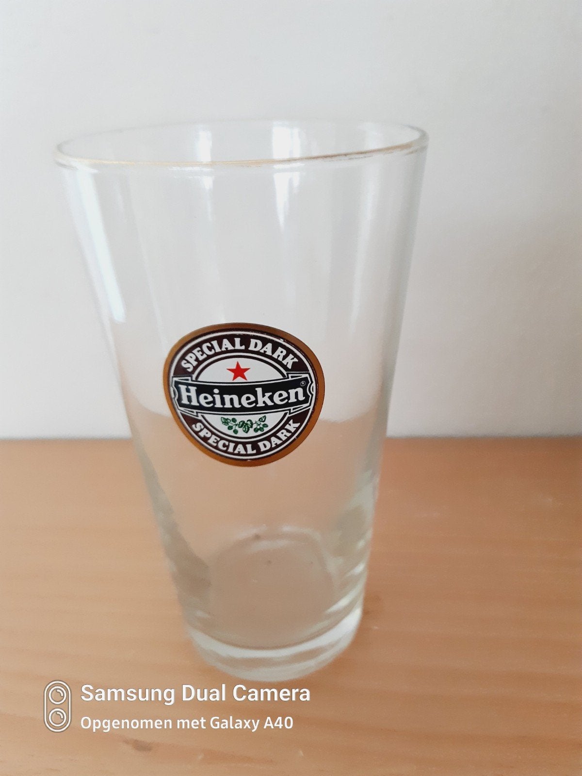 Mooie Heineken vaasje special dark, Verzamelen, Biermerken, Ophalen of Verzenden, Zo goed als nieuw, Glas of Glazen, Heineken