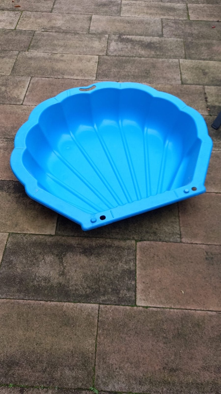 Blauwe schelp zandbak/zwembadje, Ophalen, Gebruikt