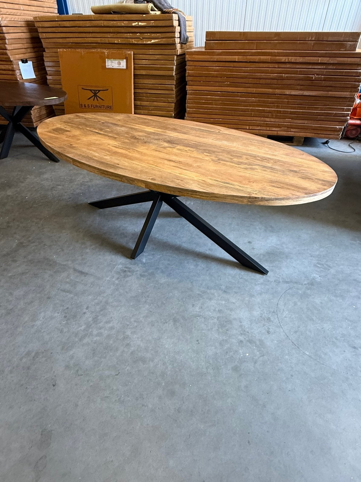 Mega magazijn uitverkoop ovale mango houten eettafels, Huis en Inrichting, Tafels | Eettafels, Ophalen, 100 tot 150 cm, Ovaal