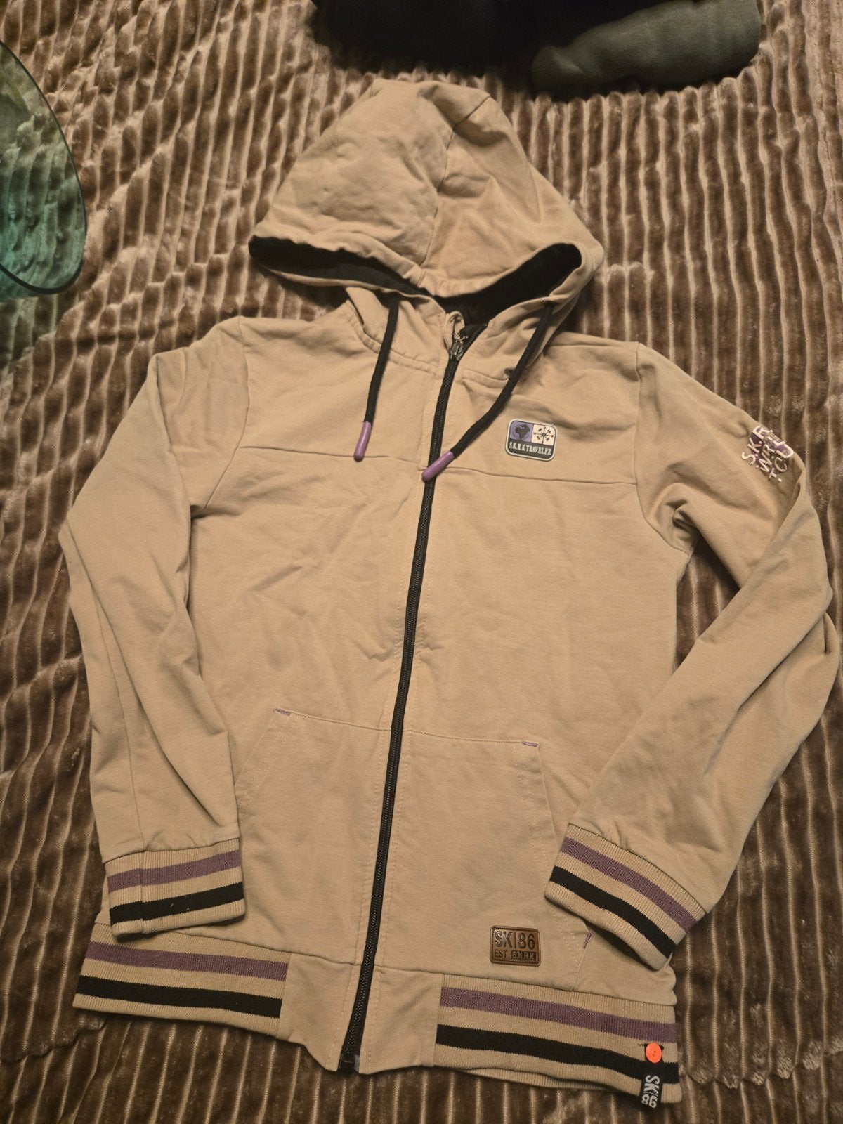 Skurk Vest + Joggingbroek maat 146/152, Broek, Skurk, Ophalen of Verzenden, Zo goed als nieuw