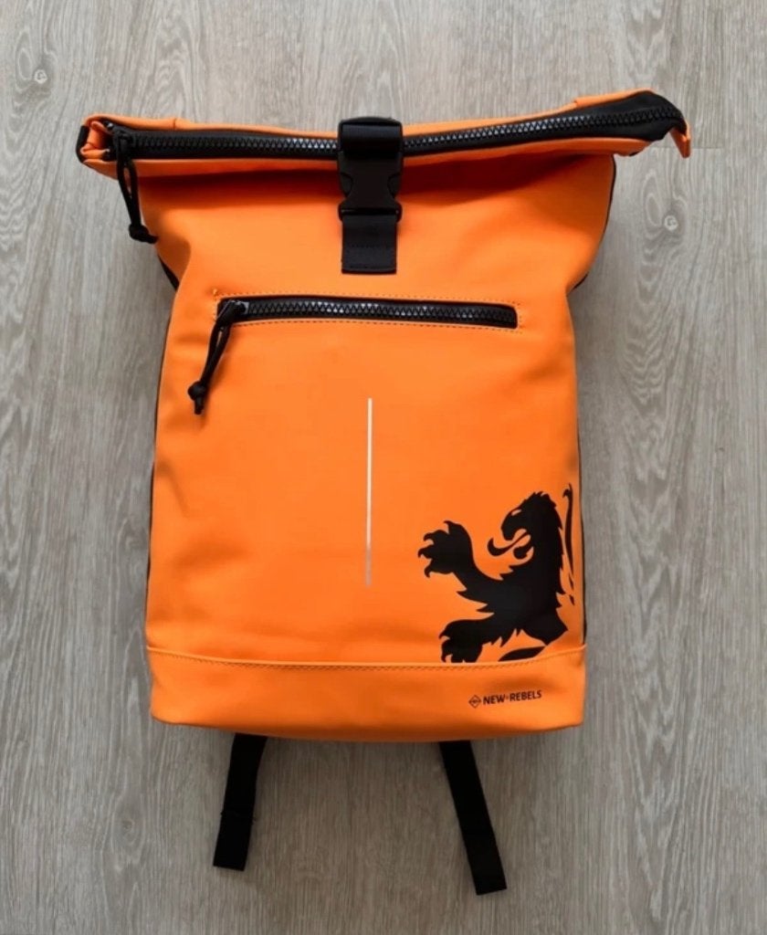 New Rebels WK Matchpack Limited Edition Oranje Rugzak nieuw, Sieraden, Tassen en Uiterlijk, Tassen | Rugtassen, Nieuw, Overige merken