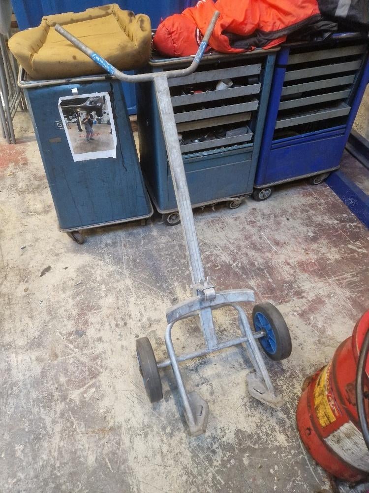 Vaten steekkar transportwagen, Ophalen, Gebruikt