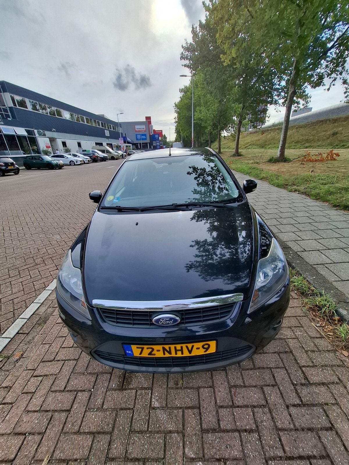 Ford Focus 1.6 74KW 5D 2010 Zwart, Auto's, 1596 cc, 15 km/l, 4 cilinders, Origineel Nederlands