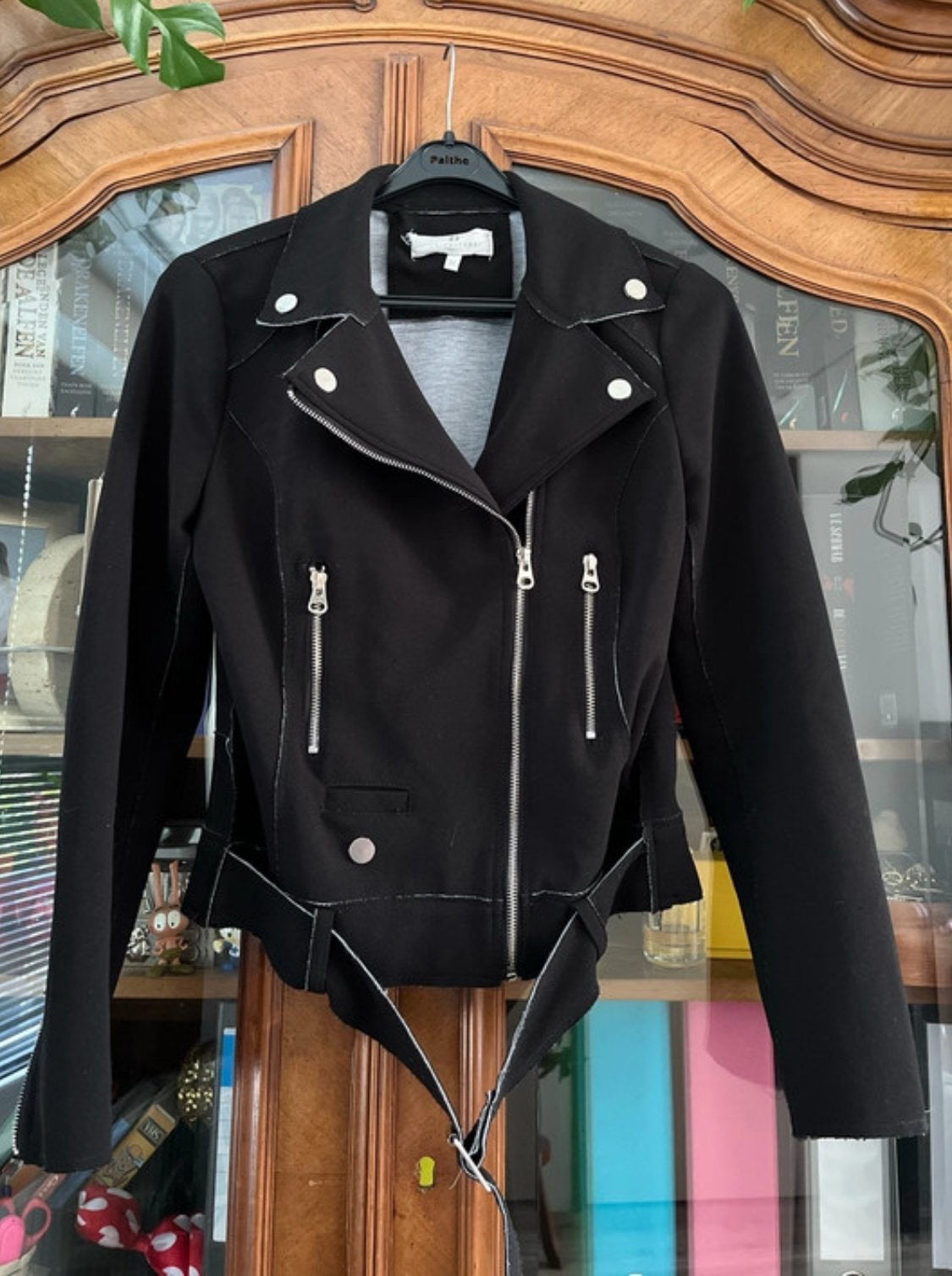 Chic & Jeune Paris Zwart Bikerjack Maat M, Ophalen, Zo goed als nieuw, Maat 38/40 (M), Zwart
