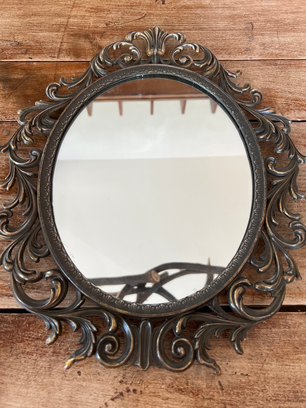 Antieke Rococo Spiegel - Ovaal met sierlijke lijst, Ophalen of Verzenden, Ovaal, Minder dan 50 cm, Minder dan 100 cm