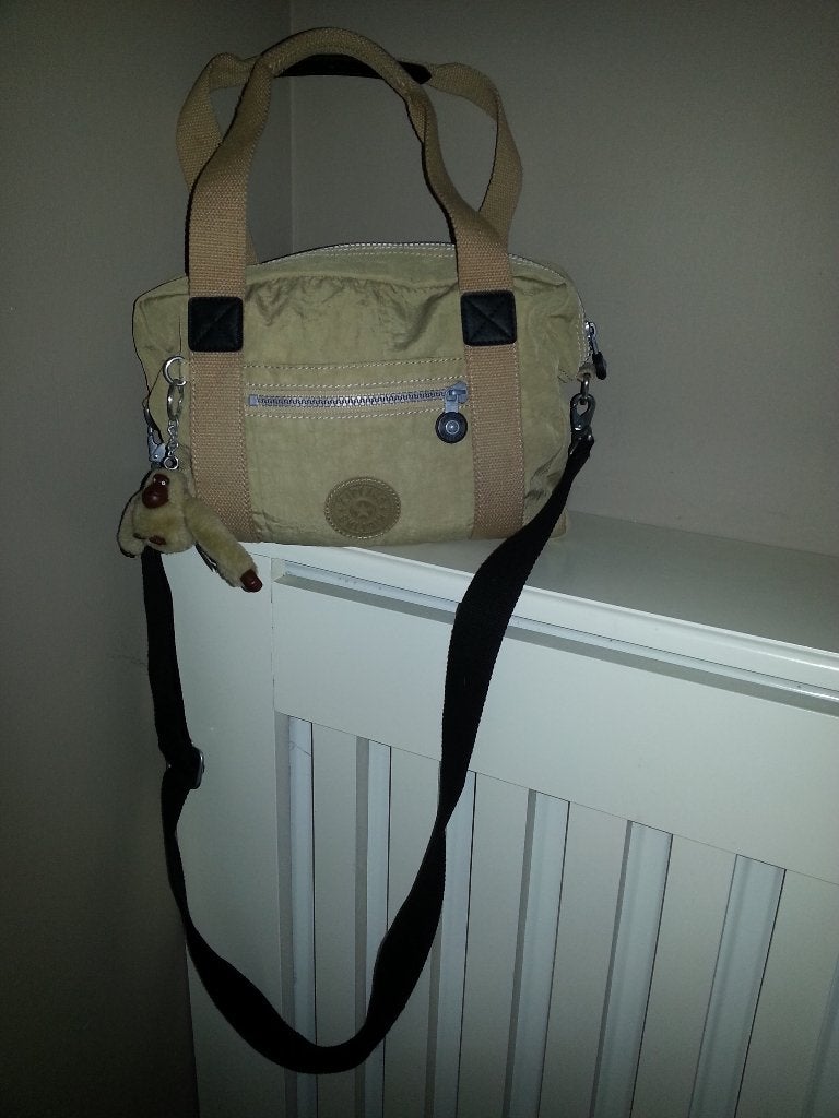 KIPLING tas kleur beige, Ophalen of Verzenden, Gebruikt, Beige, Schoudertasje