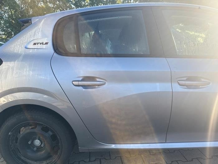 Portier 4Deurs rechts-achter van een Peugeot 208 (KCA), Auto-onderdelen, Gebruikt, -, Deur, -