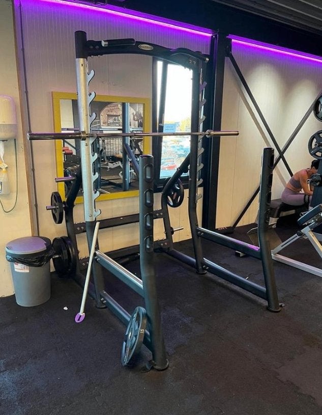 Foto 19 van 20 apparaten!! TechnoGym/Matrix/Johnson samen voor