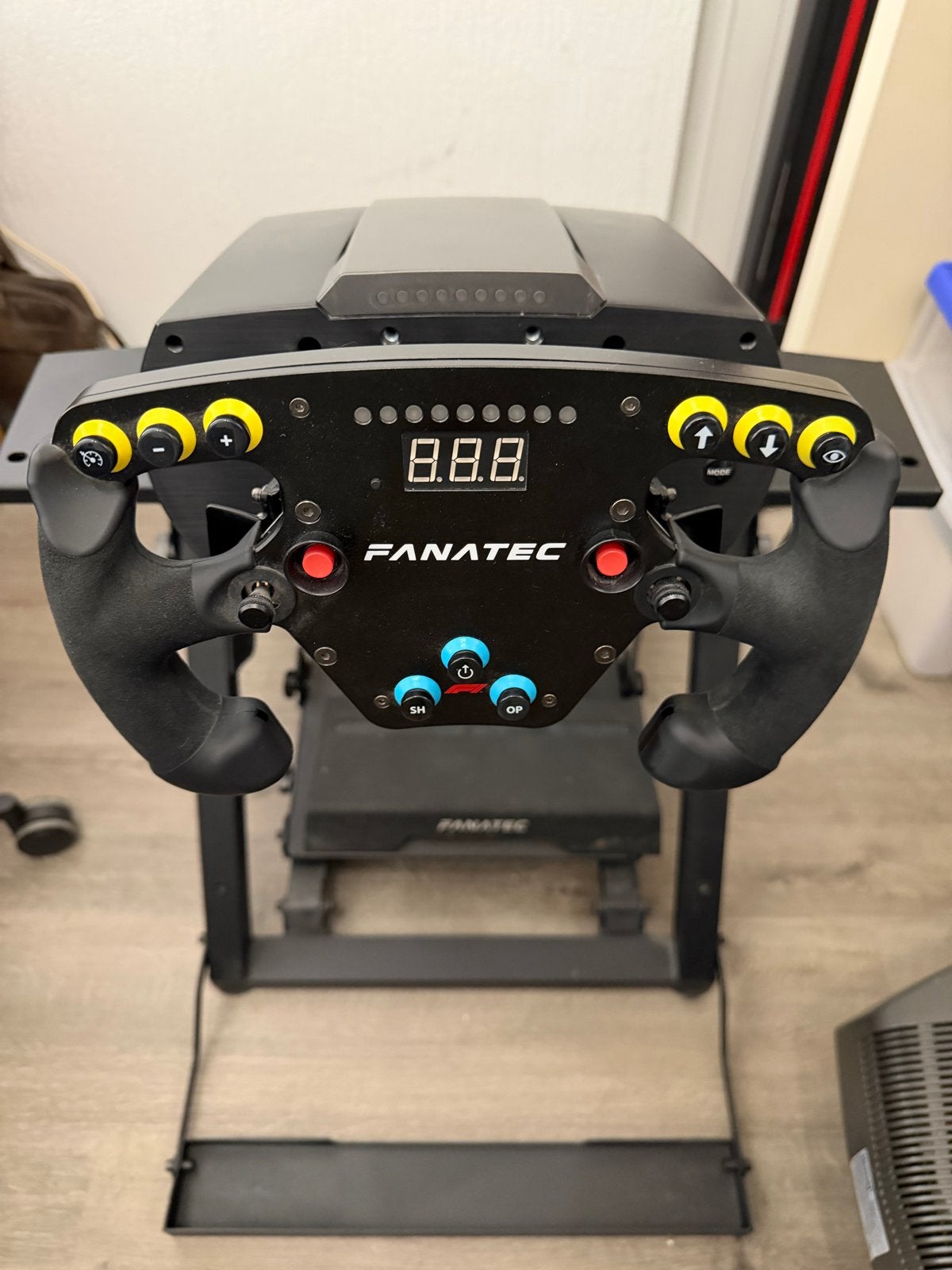 Fanatec CSL Elite F1 met Next Level Racing Wheel Stand 2.0, Ophalen, Overige merken, Zo goed als nieuw