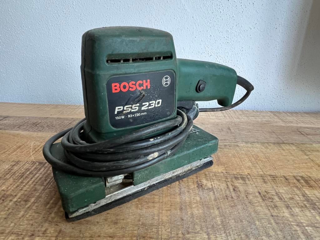 Bosch PSS 230 vlakschuurmachine lager jiet goed, Ophalen of Verzenden, Zo goed als nieuw, Minder dan 600 watt, Vlakschuurmachine